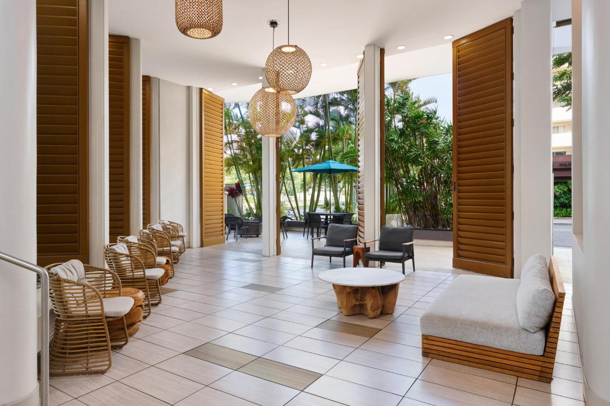 Holiday Inn Express Waikiki By Ihg Honolulu Exterior foto