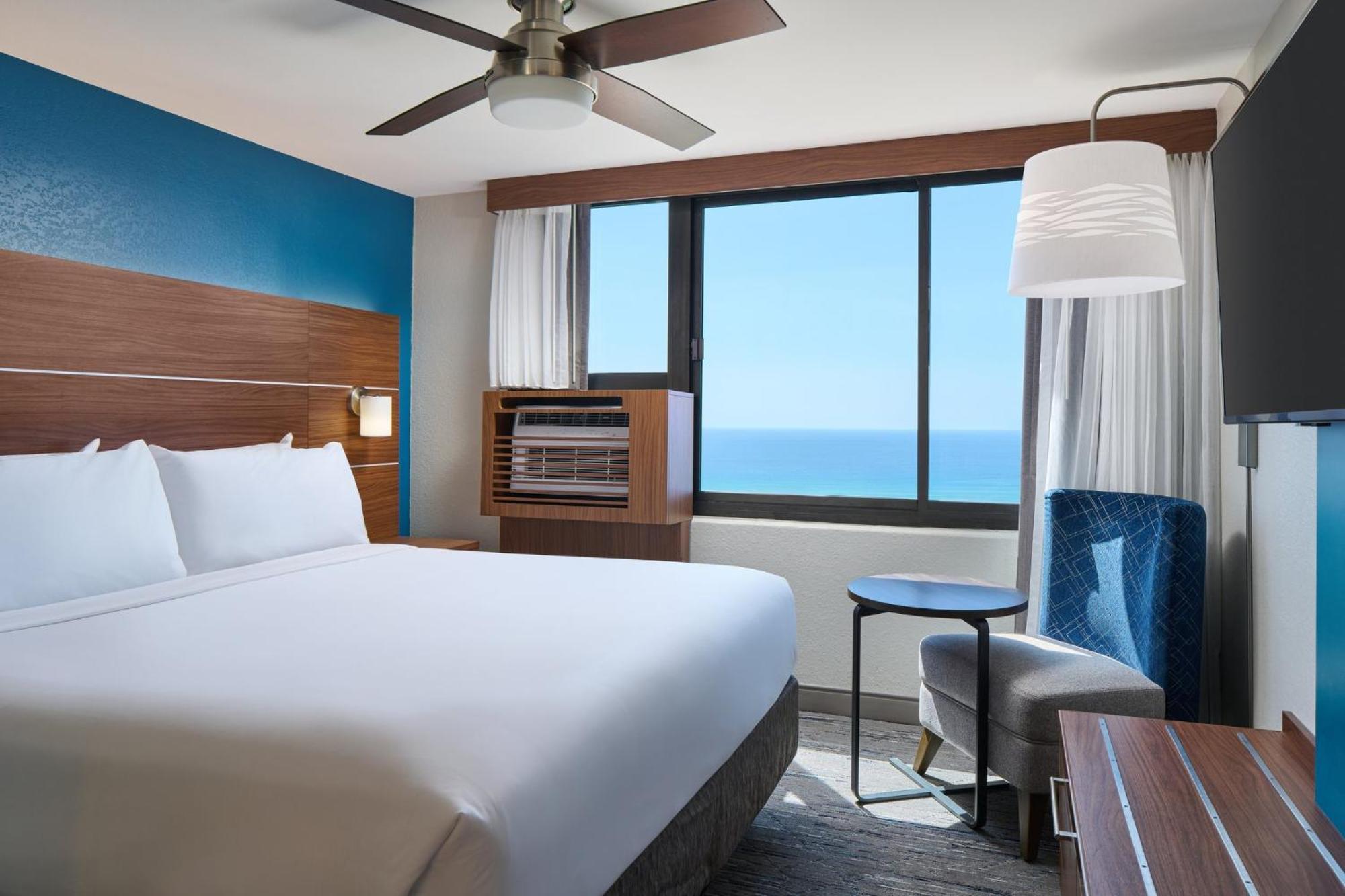 Holiday Inn Express Waikiki By Ihg Honolulu Exterior foto