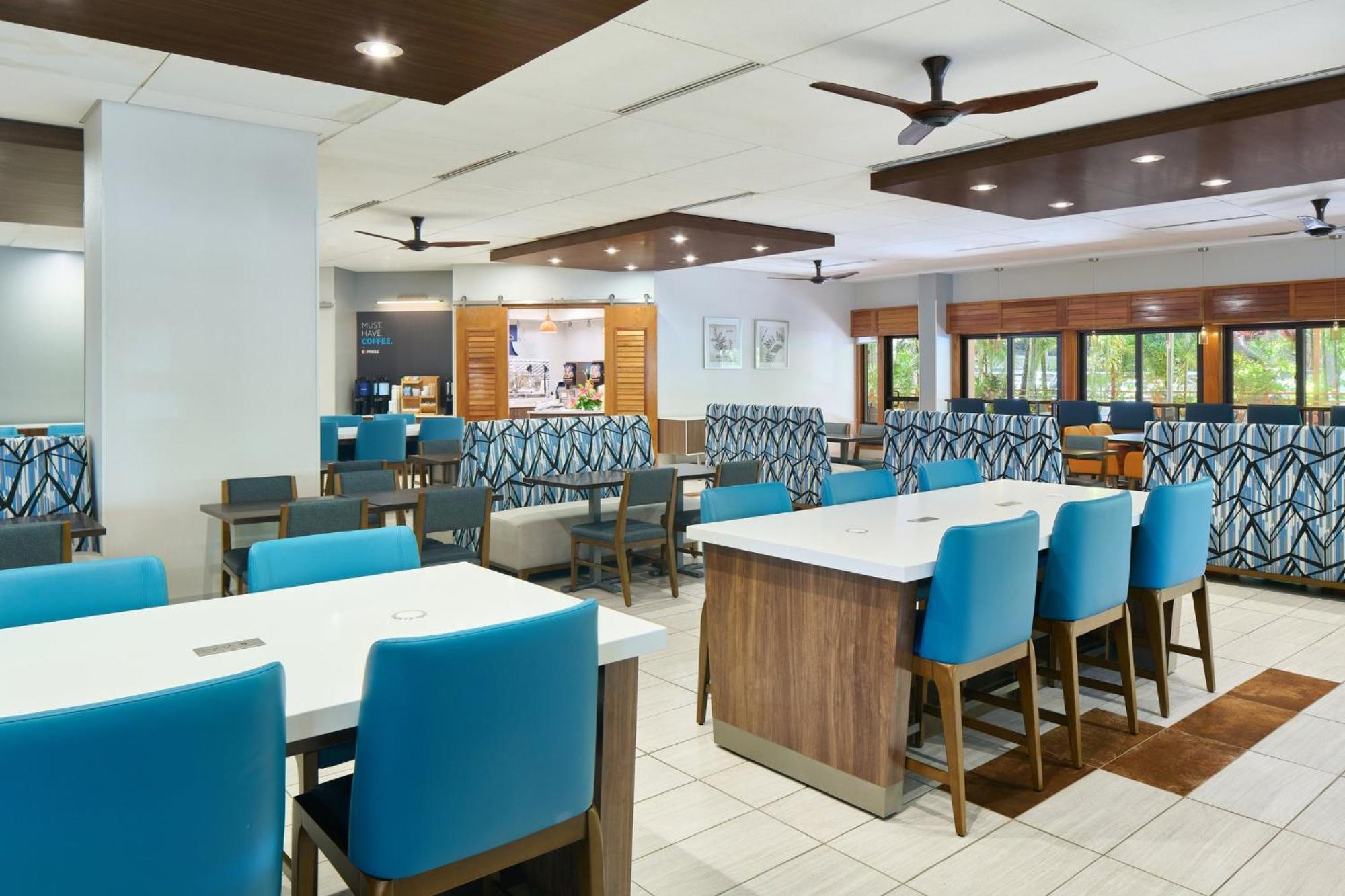 Holiday Inn Express Waikiki By Ihg Honolulu Exterior foto